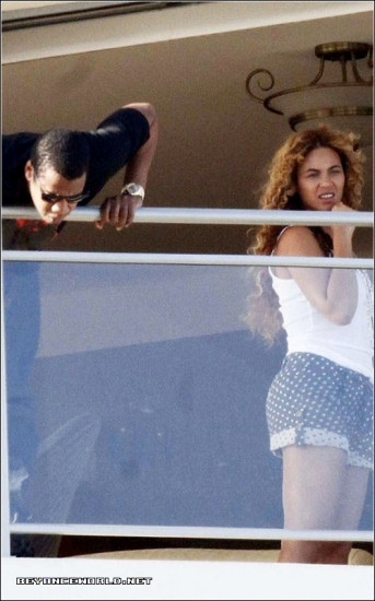Pe Jay-Z il recunosti, pe Beyonce deloc. FOTO