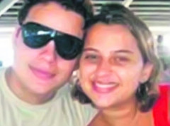 Mirele, catre nuntasi: Am o surpriza pentru voi! Apoi si-a omorat sotia!