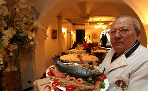 Afla cum poti scapa de durerile abdominale cazuate de mesele imbelsugate