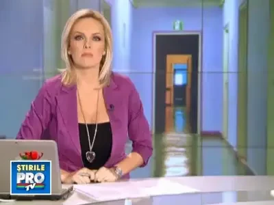 Bebelus nascut in ziua de Craciun, gasit abandonat intr-o scara de bloc