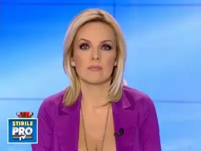 Razii in Husi si Iasi. Doi politisti implicati in contrabanda cu tigari