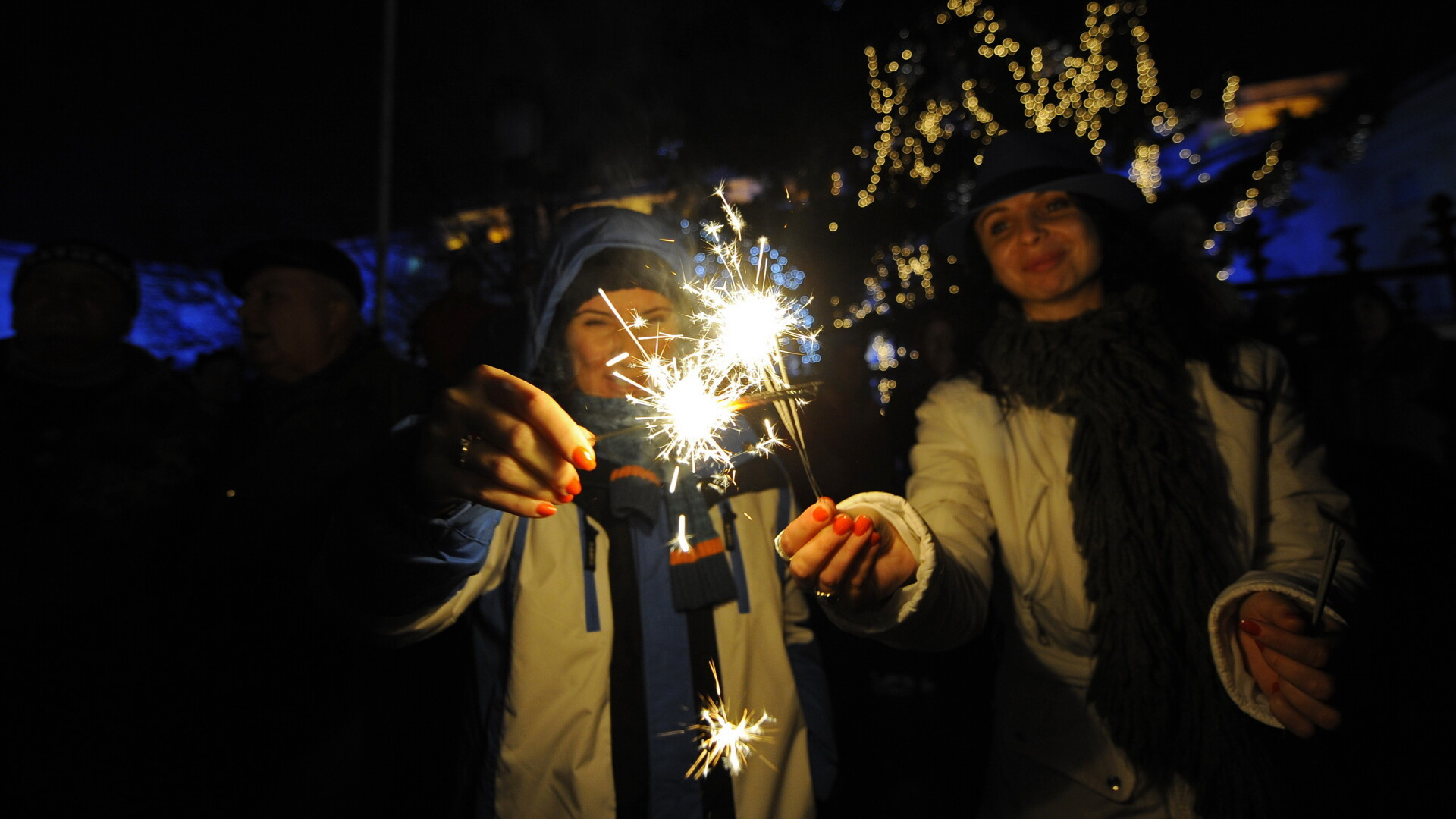 Cu ochii pe bugetele subtiate de criza, multi primari au facut economii la petrecerea dintre ani