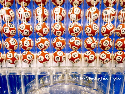 Secretele loteriei, dezvaluite de un angajat: "N-o sa credeti cati castigatori nu-si ridica premiul"