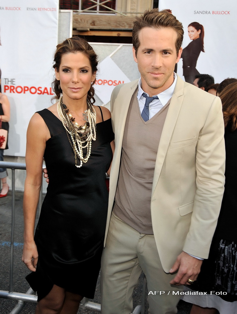 O noua poveste de iubire?! Sandra Bullock si Ryan Reynolds
