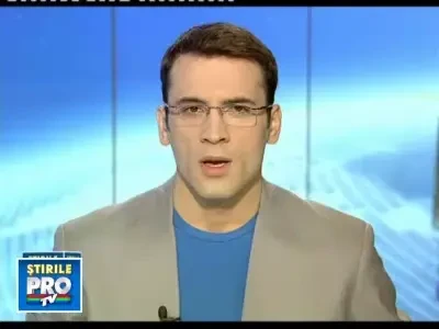 Prima eclipsa partiala de soare din 2011 a durat trei ore