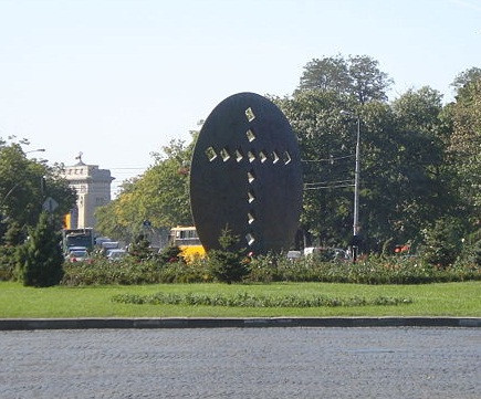 Monumentul Crucea Secolului, motiv de disputa intre autoritati in Capitala