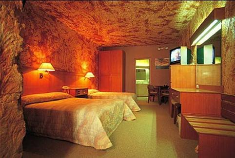 Hoteluri ciudate