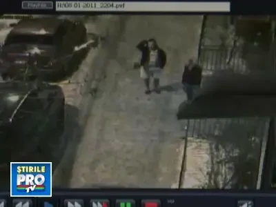 L-a impuscat pentru un loc de parcare! Legea strazii in Bucuresti VIDEO