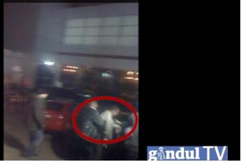 Bataia dintre Bennet si bodyguarzii clubului de fite! VIDEO