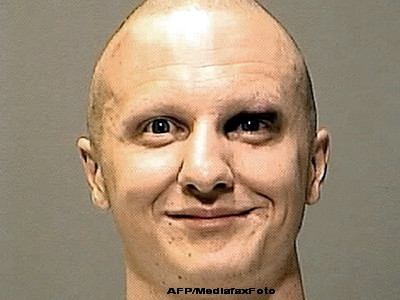 Criminalul din Arizona, de nerecunoscut in fata magistratilor! FOTO