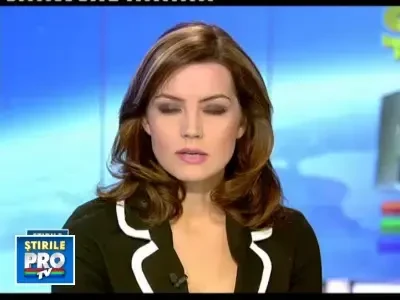 A murit strivita de o bucata de beton rupta dintr-un pod!