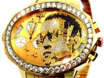 Kanye West are ceas de 180.000 dolari cu propria fata pe el!