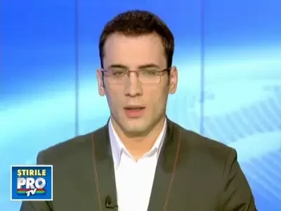 Eleva care si-a ucis mama adoptiva cere sa fie eliberata din inchisoare