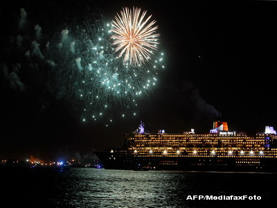 Trei "regine" si-au dat intalnire pe raul Hudson. Video