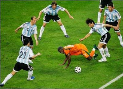 Afla cine ar putea fi misteriosul atacant pe care il ia Steaua