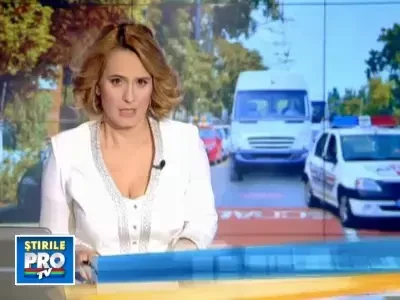 Ca-n Flintstones. Elevii din Dambovita, la scoala cu niste conserve pe roti