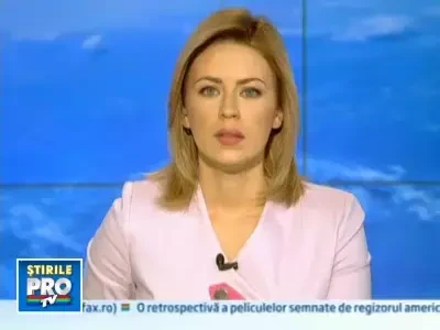 Furios ca o soferita nu a vrut sa opreasca, un politist a luat-o la bataie