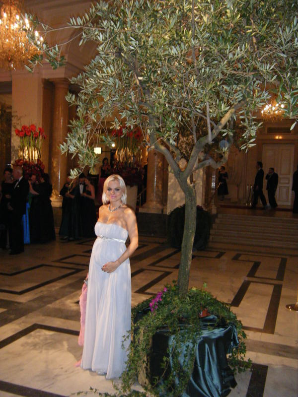 Jojo si sotul sau au fost la bal in Viena