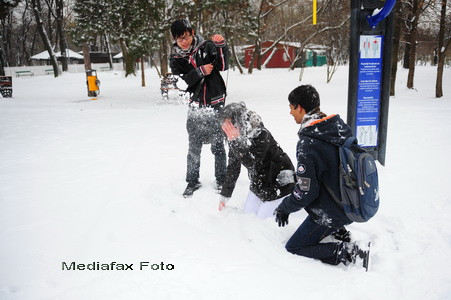 Elevii iau vacanta astazi. Semestrul al II-lea incepe din 7 februarie
