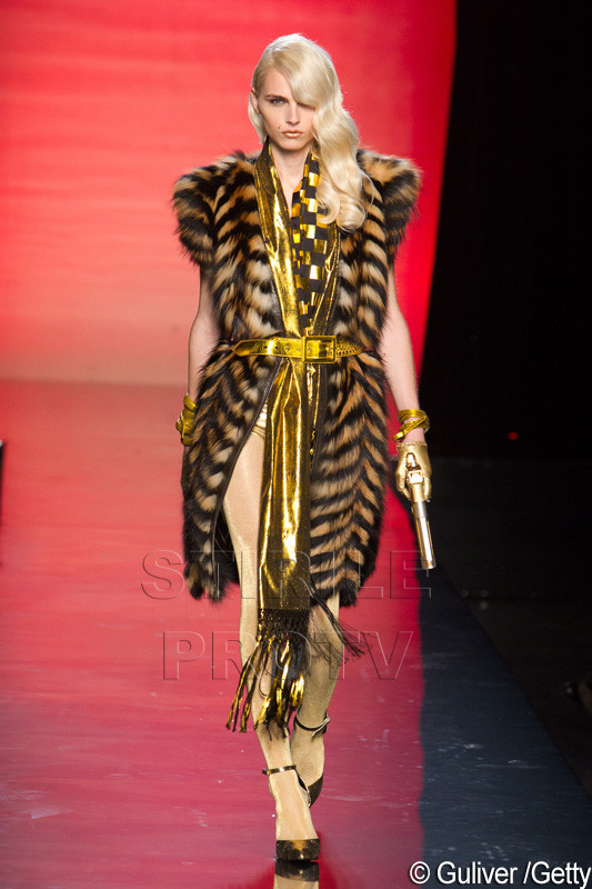 Modelul androgin care a socant lumea modei da un raspuns neasteptat la cea mai fierbinte intrebare