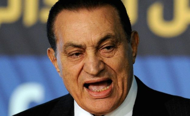 "Mumia Mubarak vorbeste, iar dictatorii tremura de frica"