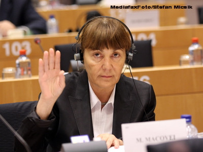 Macovei: Autosuspendarea lui Severin nu are valoare. Demisia!