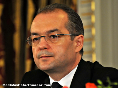 Boc: Investitiile publice si fondurile UE,doua moduri de crestere economica