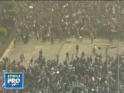 Violente la Cairo intre protestatarii si sustinatorii lui Hosni Mubarak
