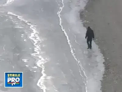 Marea Neagra a inghetat. Imagini spectaculoase