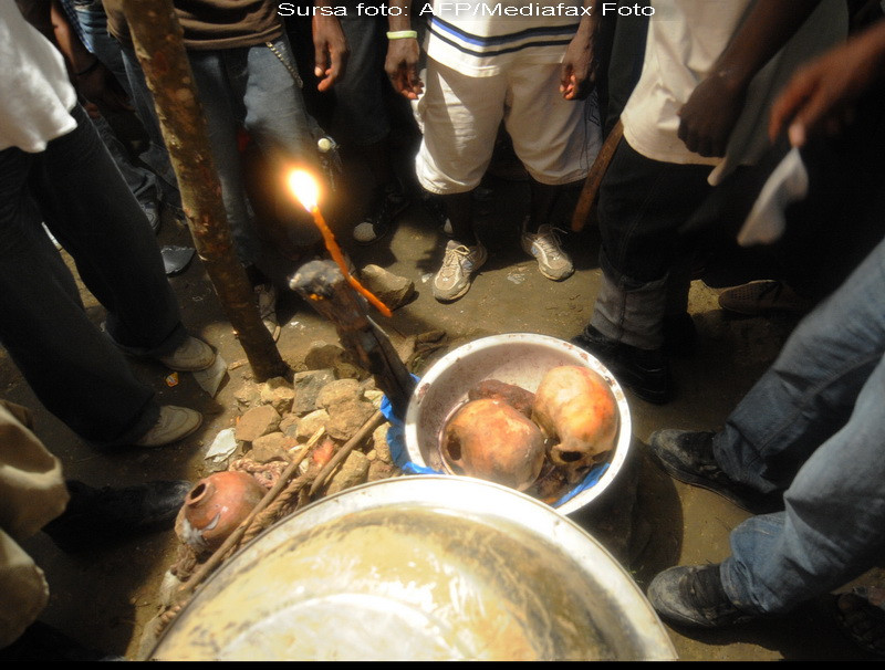 Practici vrajitoresti extreme. A incercat sa isi inghita propriul copil