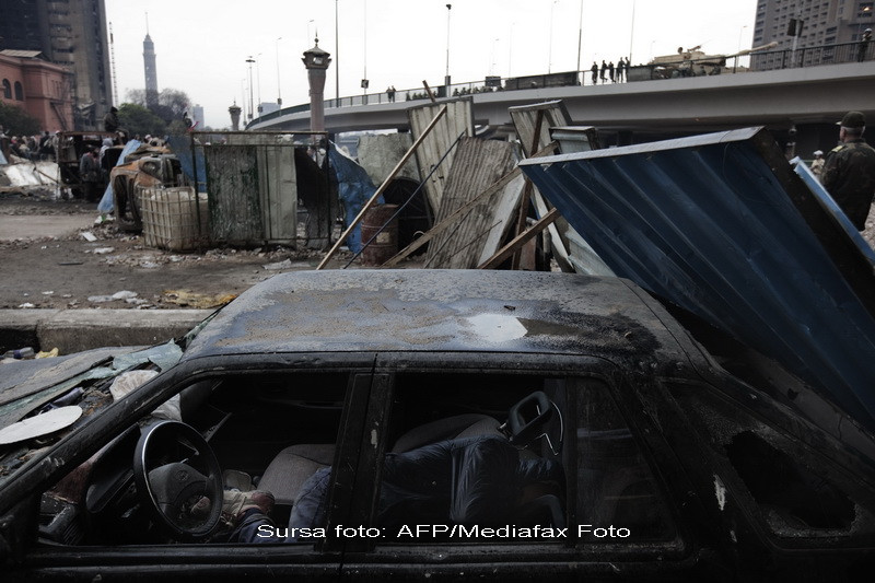 Bancile din Egipt, deschise pentru prima data de cand au inceput protestele