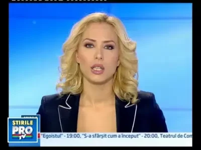 Doi politisti raniti dupa ce au fost loviti de o masina: nu s-au asigurat