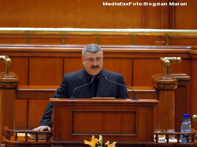 PDL ar putea pierde un vot. Prigoana vrea concediu de paternitate, 2 ani