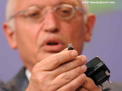 Se va lansa incarcatorul universal, bun pentru orice telefon mobil