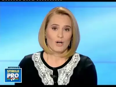 Cursa groazei. Autobuz cu 18 navetisti strivit de un camion. VIDEO