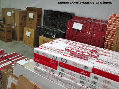 Spaga dauneaza grav. 29 politisti si vamesi de la Naidas, arestati