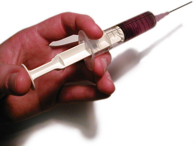 Taximetrist gasit mort in conditii misterioase la marginea Capitalei. Prima ipoteza: o supradoza de droguri