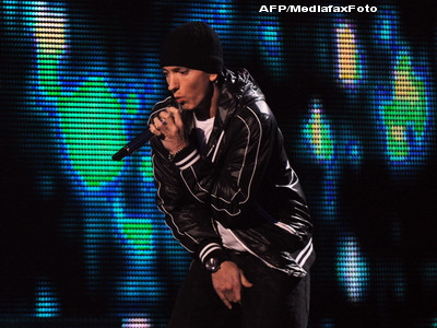 Vestea pe care fanii sai o asteapta de 3 ani. Eminem va lansa un nou album solo in 2013