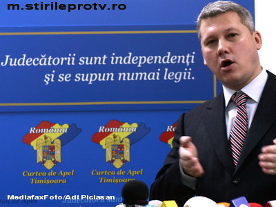 Senatorii i-au validat pe cei opt membri al CSM