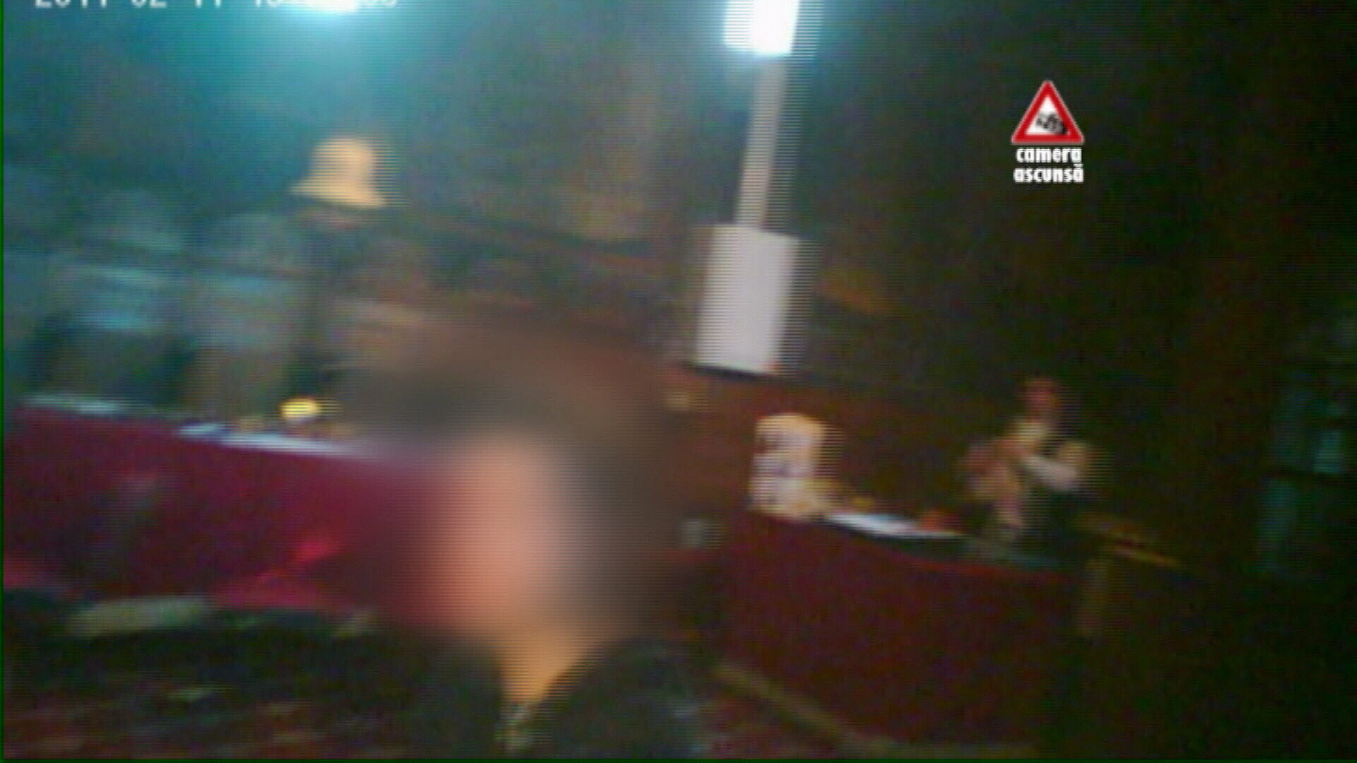 Crestinati doar CONTRA COST. Vezi cat cer preotii pentru un botez