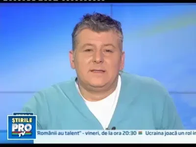 Primii pasi facuti de un pui de gorila, surprinsi de camerele video