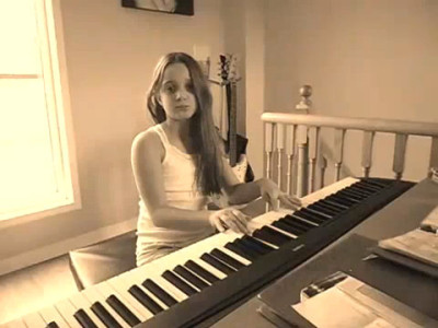 Cea mai noua senzatie a internetului: Heather Russell