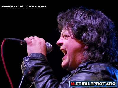 Leo Iorga, fostul solist al trupei Compact, operat pentru a doua oara pe creier. Artistul sufera de cancer