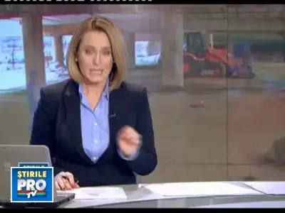 Podul Baneasa, sustinut de traverse de lemn. Pe el circula 30.000 de masini