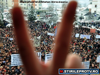 1 Mai, sub semnul protestelor. Violente intre extremisti si politie