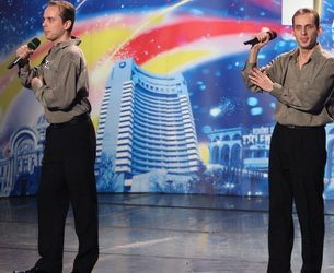 Paul si Virgil, gemenii care au cucerit juriul de la 'Romanii au talent'