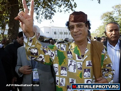 Gaddafi: Poporul ma adora. Libienii ar muri ca sa ma protejeze
