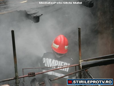 Saracia impinge la gesturi disperate. Si-a incendiat apartamentul pentru ca nu avea bani intretinere