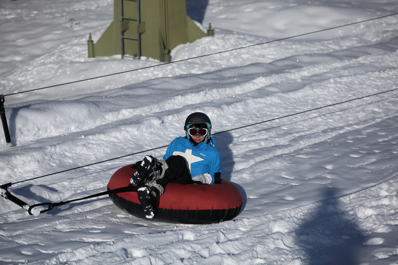 Raluca Arvat a cucerit partiile din Austria alaturi de 40 de prieteni