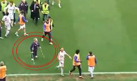 S-au omorat in bataie pentru un gol! Un suporter in CARJE i-a calmat